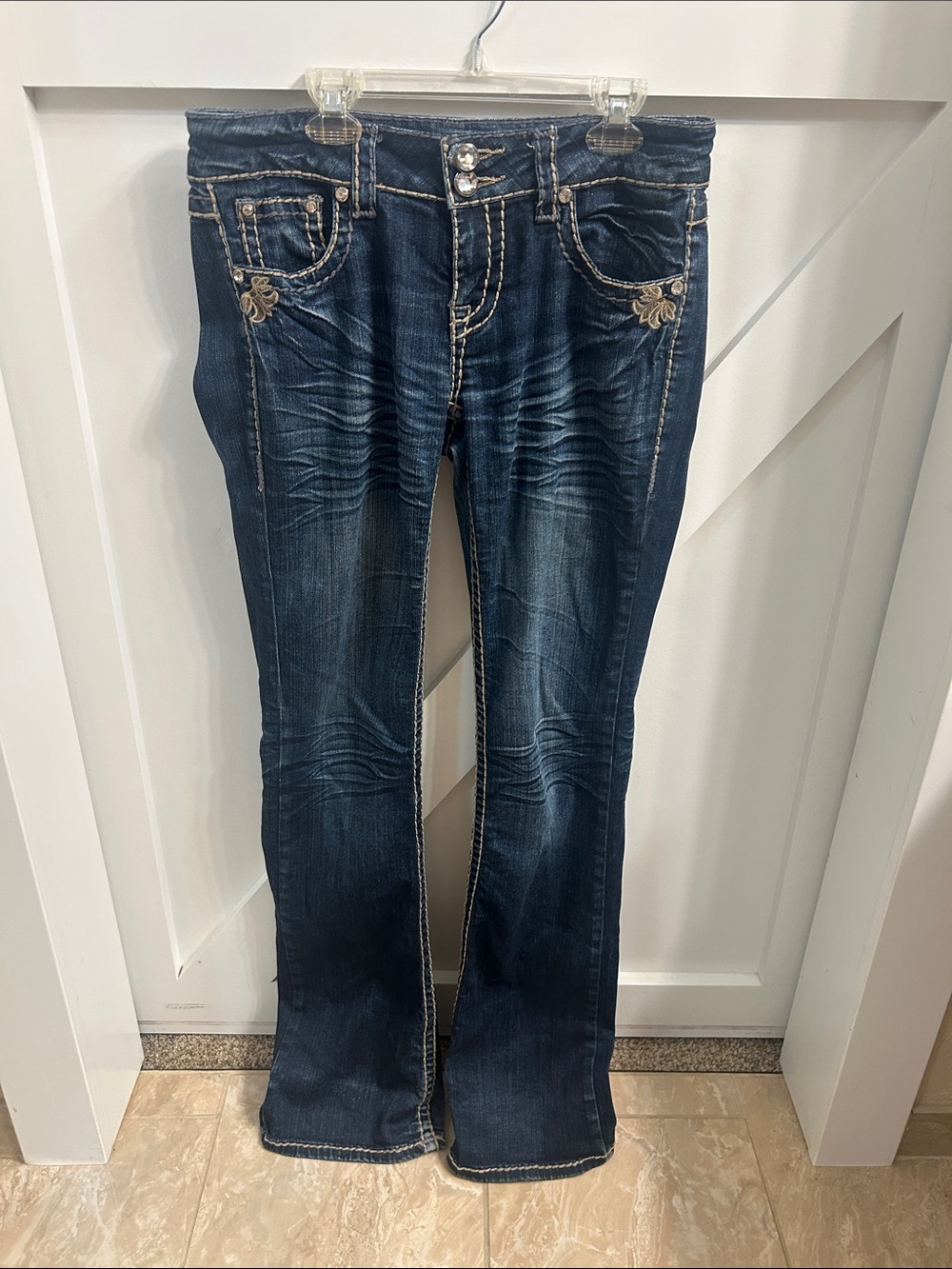 L.A. idol Dark Blue Flare Jeans with Contrast Stitching